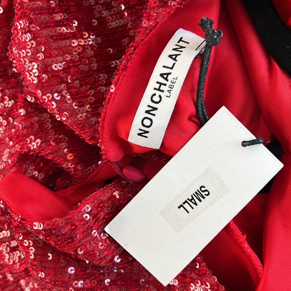 NONchalant Vivi Angle Sequin Top in Red small - Picture 9 of 9